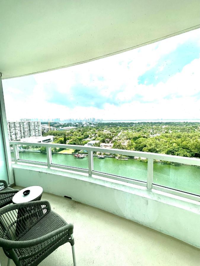 Fontainebleau Miami Beach,Tresor Εξωτερικό φωτογραφία