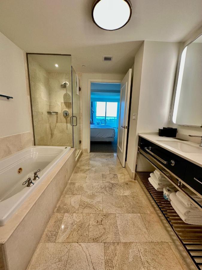 Fontainebleau Miami Beach,Tresor Εξωτερικό φωτογραφία